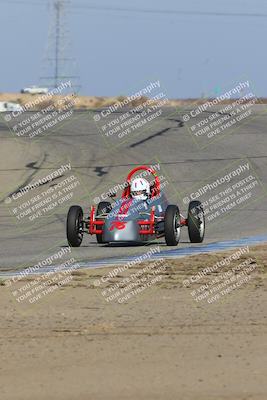 media/Nov-19-2022-CalClub SCCA (Sat) [[baae7b5f0c]]/Group 1/Race (Outside Grapevine)/